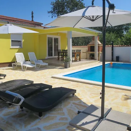 Prázdninový dům Holiday Lena - Zad723