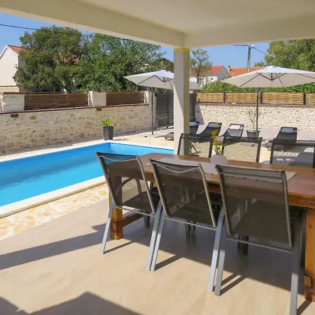 Prázdninový dům Holiday Lena - Zad723 Pridraga