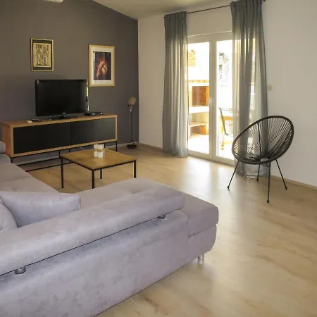 Holiday Lena - Zad723 Prázdninový dům